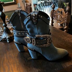 Dolls Kill Jean cowboy boots 5 Never Worn